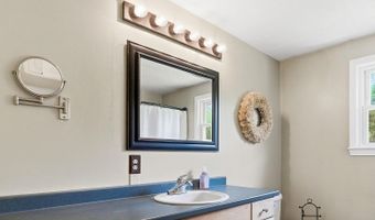 30 Tirrell Rd, Bedford, NH 03110