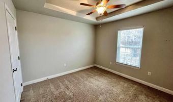 512 Almond Tree Ln, Clovis, NM 88101