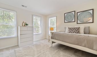 1020 WILLOWLEAF Way, Potomac, MD 20854
