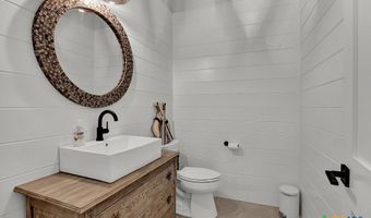 1728 Chardonnay, New Braunfels, TX 78132