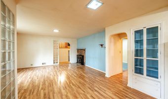 178 Sunset Ave, Buffalo, WY 82834