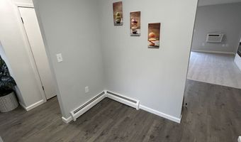 111 Sutton Pl 111, Bloomfield, CT 06002