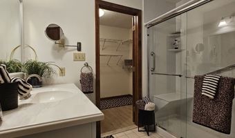 25 Washington St APT 22, Bristol, CT 06010