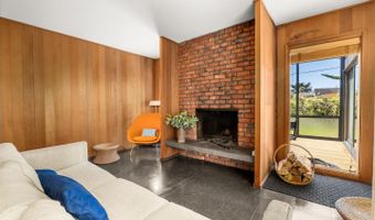 519 Cliff Dr, Aptos, CA 95003