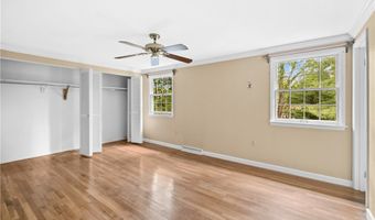 1942 Overland Ct, Allison Park, PA 15101