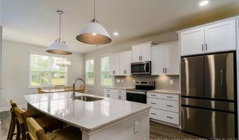 552 Watauga Ln, Aberdeen, NC 28315