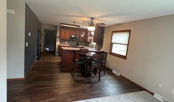 902 N Penn St, Aberdeen, SD 57401