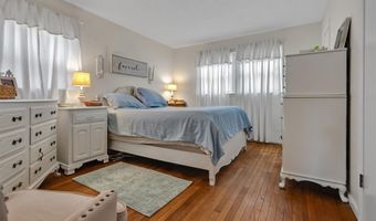 338 Eastwood Dr, Bedford, IN 47421