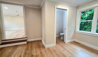 513 Knotty Oak Rd, Coventry, RI 02816