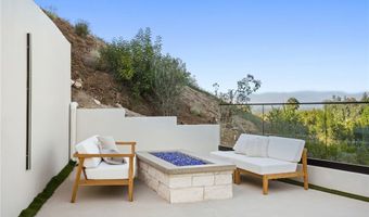 4551 Alonzo Ave, Encino, CA 91316
