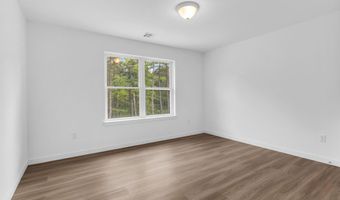 389 Southern Blvd, Bayville, NJ 08721