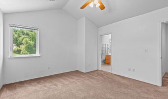 411 N Mountain Ave, Ashland, OR 97520