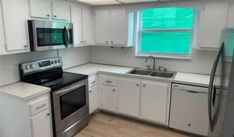 9501 E Bay Harbor Dr 5B, Bay Harbor Islands, FL 33154