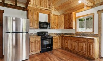 76 Shadow Valley Ln, Clark Fork, ID 83811