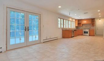 946 Closter Dock Rd, Alpine, NJ 07620