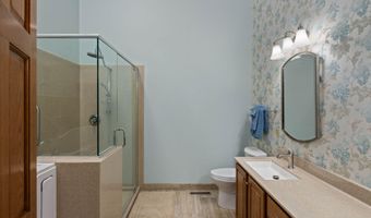 12755 Falcon Ct, Apple Valley, MN 55124