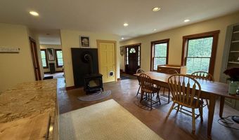28 Greenleaf St, Brattleboro, VT 05301