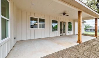 208 Woody, Alvord, TX 76225