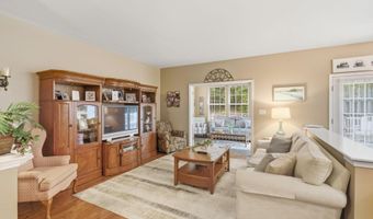 11 BRIDGEWATERS Psge, Barnegat, NJ 08005
