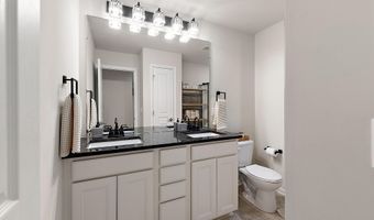 704 Groveland Cir, Ann Arbor, MI 48108