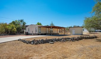 19725 E SQUAW VALLEY Dr, Black Canyon City, AZ 85324