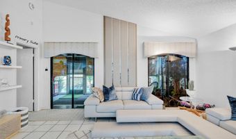 6062 Bania Wood Cir, Atlantis, FL 33462