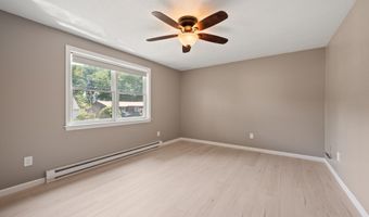 212 Rockwell Ave, Bristol, CT 06010