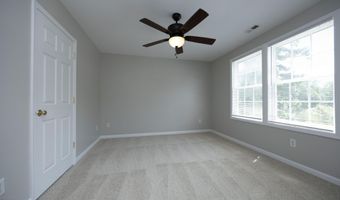 4753 Sunset Lake Rd, Apex, NC 27539