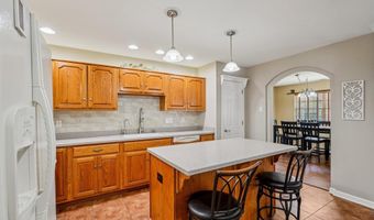 933 Amesbury Ct, Indianapolis, IN 46217