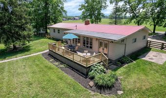 8462 Perrill Rd, Ashville, OH 43103