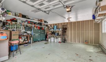 22806 W Loon Lake Blvd, Antioch, IL 60002