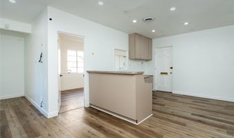 2028 Lake Ave, Altadena, CA 91001
