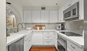200 Harbor 2701, San Diego, CA 92101