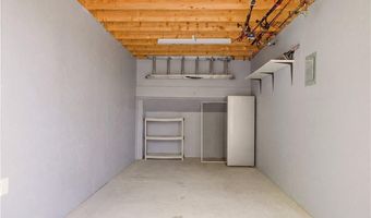 419 Broadway 5, Newport, RI 02840