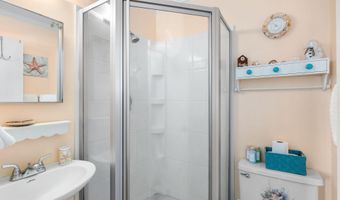 301 Commerce Way, Atlantic Beach, NC 28512