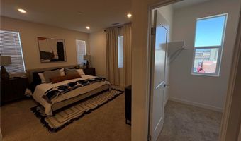 2211 W Orange Ave 21, Anaheim, CA 92804