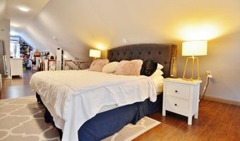 187 W 48Th St, Bayonne, NJ 07002