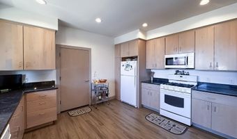 929 OLD COUNTY Rd, Brookings, OR 97415