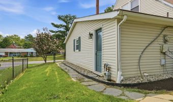 12410 ROCKLEDGE Dr, Bowie, MD 20715