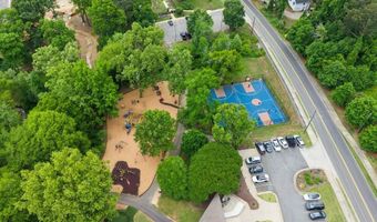 211 Saddle Rd, Alpharetta, GA 30009