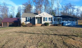 60 Scotland Rd, Chaplin, CT 06235