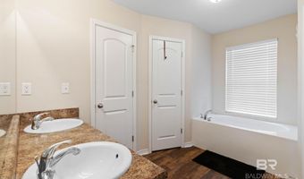 103 Lucy Dr, Bay Minette, AL 36507