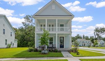 60 Backwater St, Port Royal, SC 29906