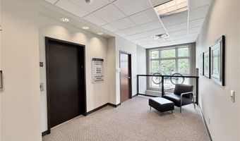 206 SW 8th St 212, Bentonville, AR 72712