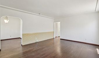 10018 San Vincente Ave, South Gate, CA 90280