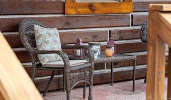 10510 Deer Dr, Birdseye, IN 47513