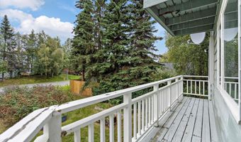 8000 Summerset Dr, Anchorage, AK 99518
