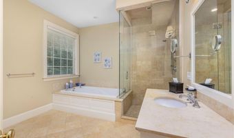 70 Great Rd, East Greenwich, RI 02818