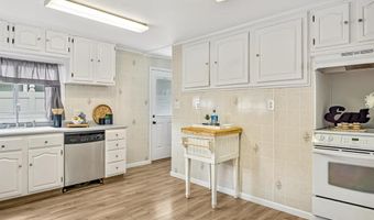 3405 Gary St, Alton, IL 62002