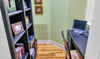 272 Eagle Point Dr, Austin, KY 42123